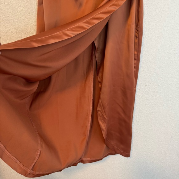 Women's Dress Off-The-Shoulder Split Bustier Corset Satin Dress in Bronze Large - Picture 7 of 13